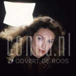 Lisa Boray at studio in Amsterdam.

[keywords]Posed, Eyecontact, Singer[/keywords]